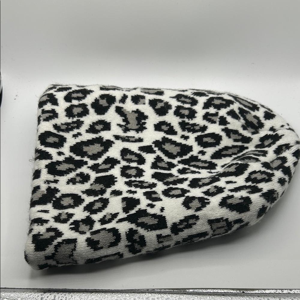 Leopard Print Knit Beanie - Black and White